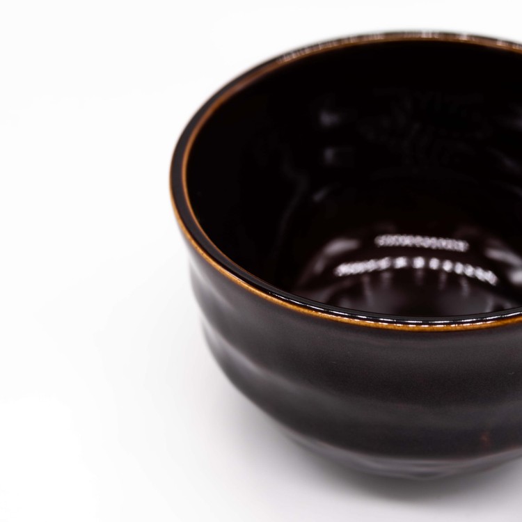 Oryginalny_japoński_Chawan_Tokoname_krawędź.JPG